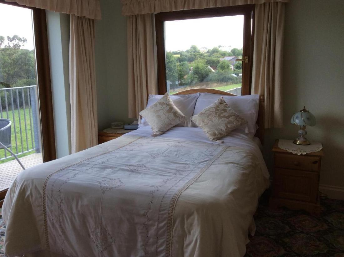 Room In Guest Room - Orchard Manor, Fore Street, Probus, Tr24Ly, Nr Truro Buitenkant foto